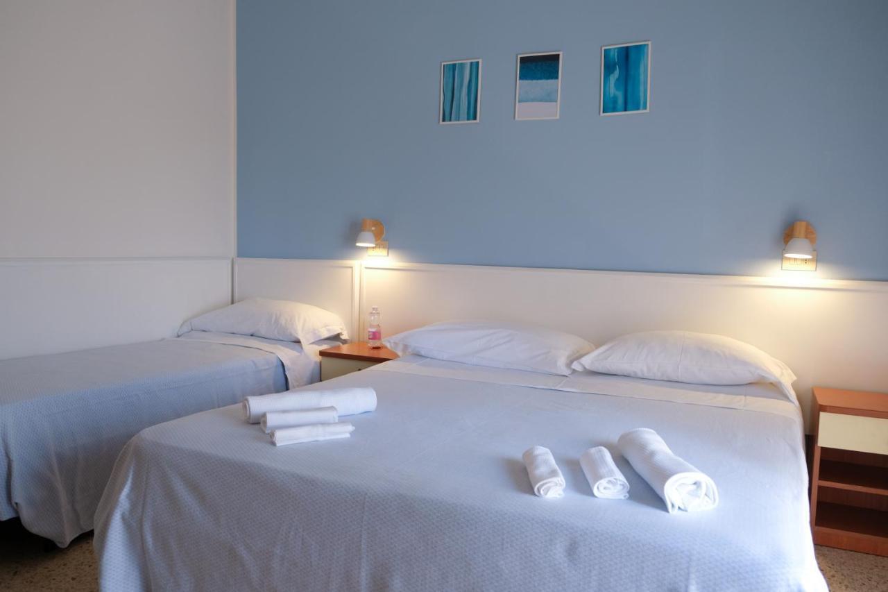 Hotel Vienna Cervia Exteriér fotografie